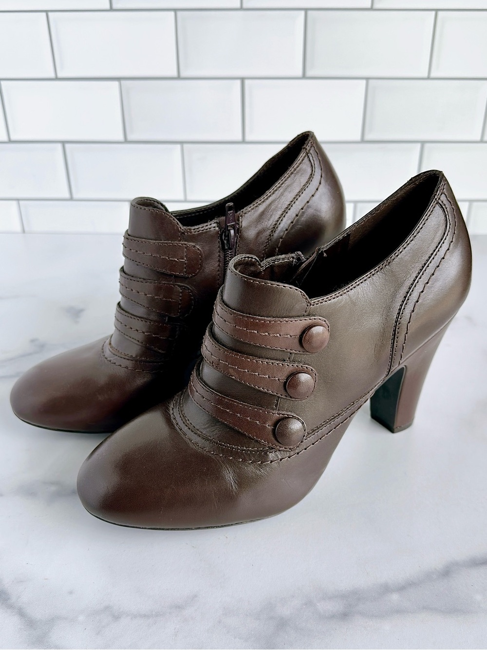 Gianni Bini Brown Leather Button-Strap Heeled Ankle Shoes